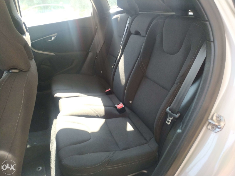 VOLVO V40 2.0 D2 POWERSHIFT