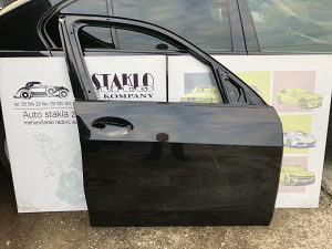 Bmw x5 g05 prednja desna vrata