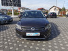 VW PASSAT 1,6 TDI 2012god