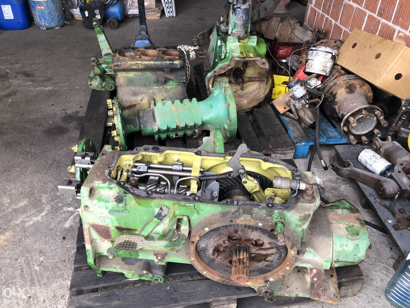 Dijelovi traktor john deere