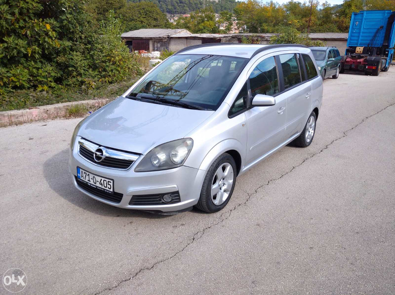 Opel zafira