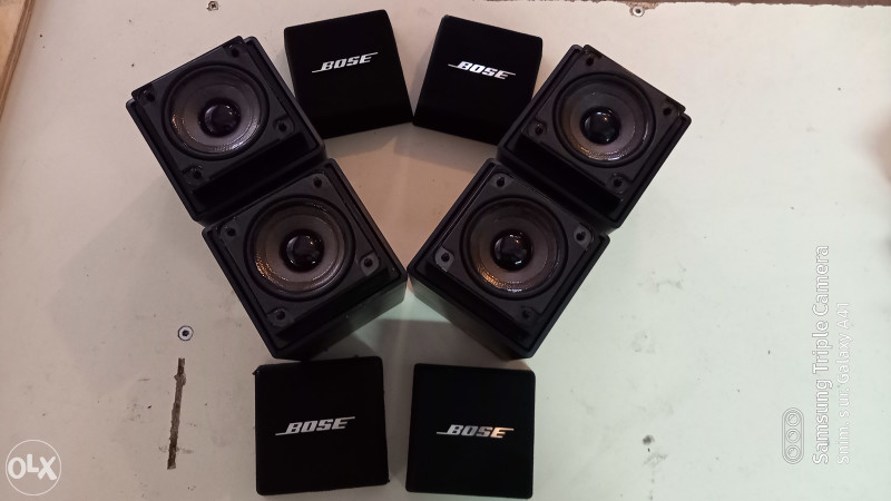 Bose zvucnici sateliti cube ACOUSTIMASS AM5 