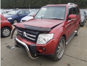 Mitsubishi Pajero 3.2 DID dijelovi motor mjenjac