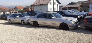 Mercedes w 210 w210 okac okonja djelovi dijelovi