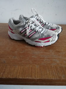 Extra ženske patike ADIDAS br. 41 2/3,original