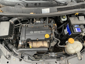 Motor 1.4 benzin OPEL CORSA D