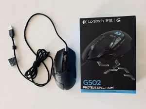 Logitech G502