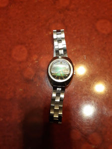 Citizen zenski sat