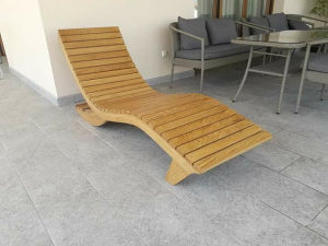 Lezaljka drvo hrast stolica relax bazen terasa spa