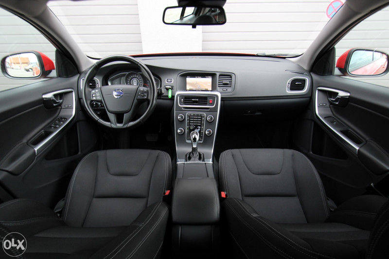 VOLVO S60 2.0 D2 A/T KINETIC, ID: 085