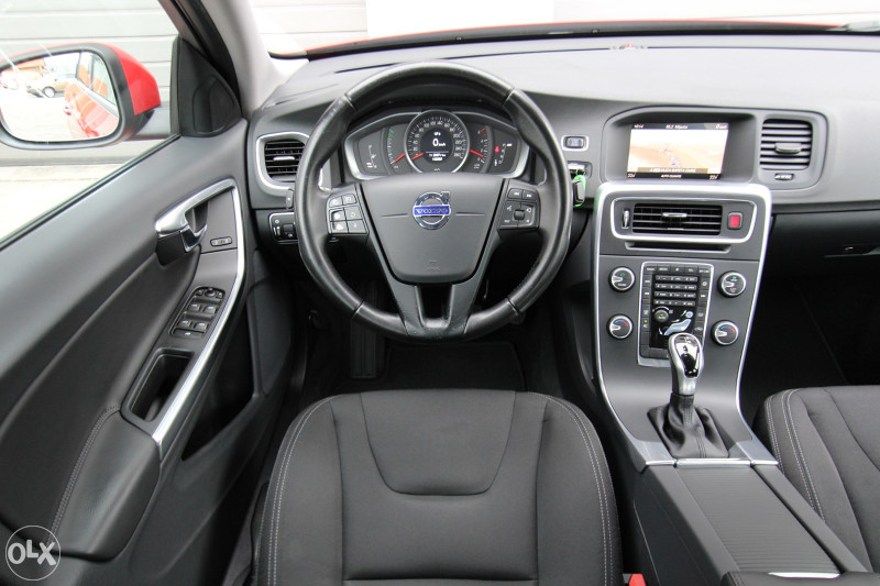 VOLVO S60 2.0 D2 A/T KINETIC, ID: 085