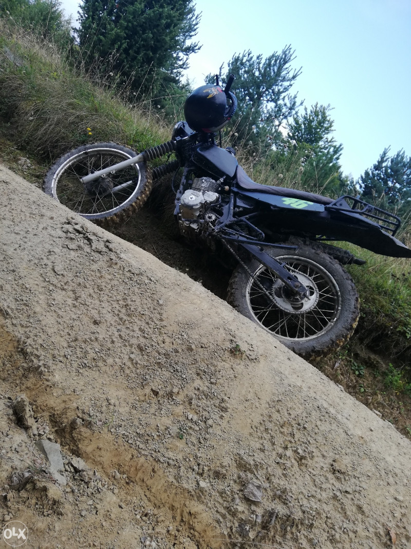 Cross kroserica