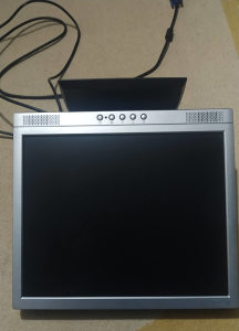 LCD "Yusmart" 17inča Monitor
