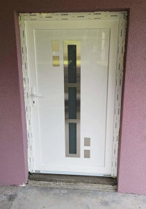 PVC ulazna vrata 062-168-081