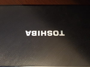 TOSHIBA Laptop Satellite M645-S4061