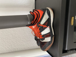 Adidas stabil