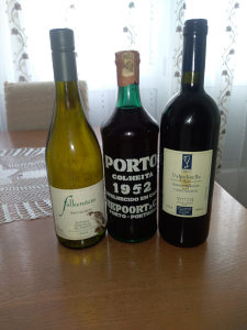 Porto 1952 gratis dva starija vina