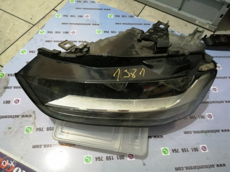 Far audi a4 B8 2012  lijevi