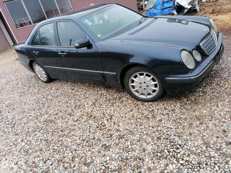 Mercedes e klasa e220 cdi