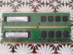 RAM 2Rx8 PC2-6400U-666  2+1 GB