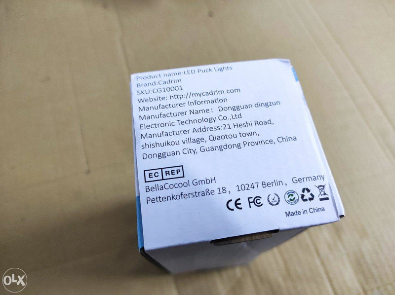 6 komada mini ljepljivih LED lampi s daljinskim