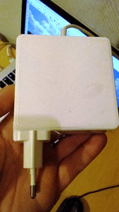 Punjač za MacBook Pro (13-inch, Mid 2009)