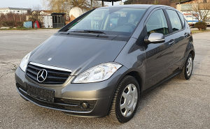 Mercedes-Benz A 180 CDI EXTRA STANJE