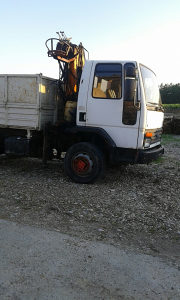 Kamion sa dizalicom