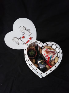 Kutija za Valentinovo, rođendane, 8.mart