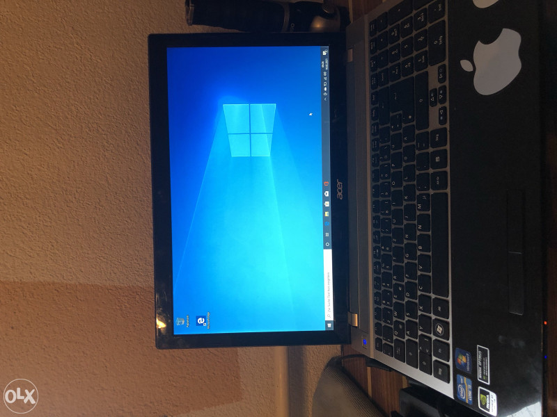 Laptop acer nova baterija