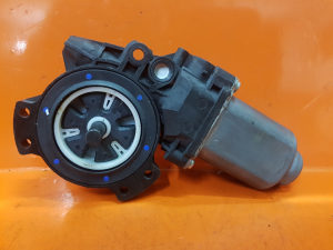 MOTORIC STAKLA ZD HYUNDAI IX35 402353B EN