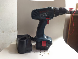 Aku busilica bosch 12v