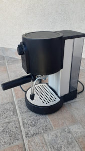 Krups kafe aparat- za espresso kafu