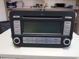 RADIO CD MP3 GOLF 5,PASSAT B6,TOURAN,TIGUAN