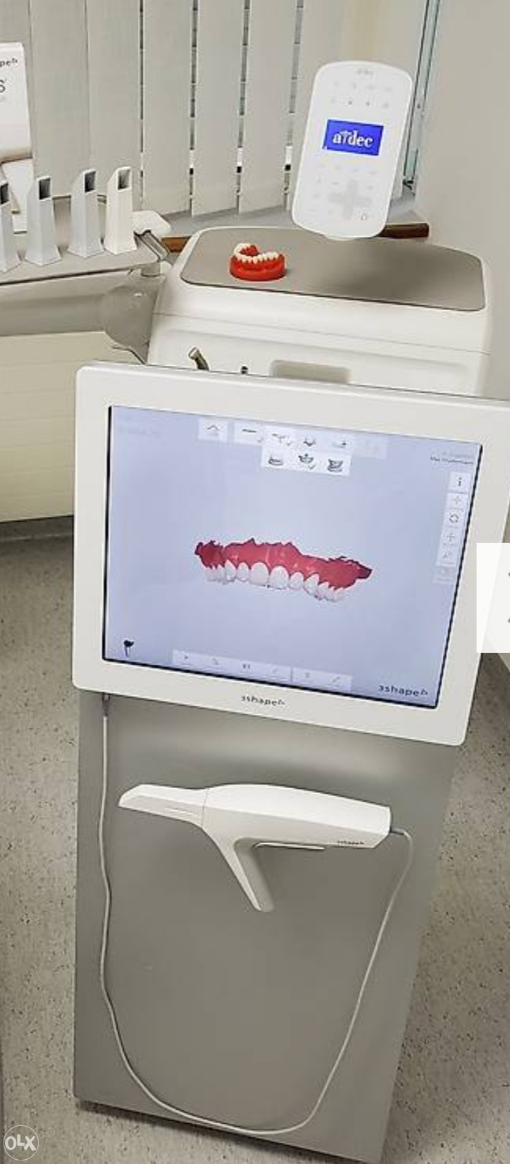 Intraoralni 3d skener trios 3shape - zubarska stolica
