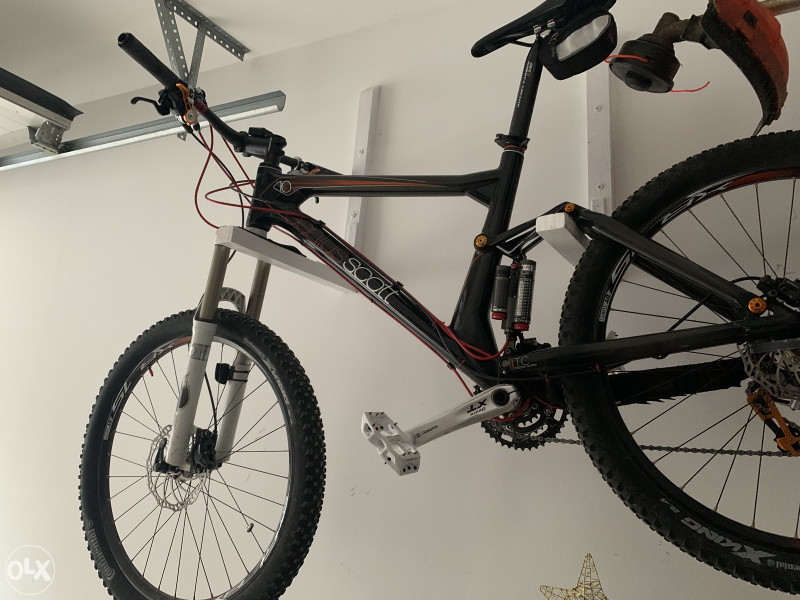 Biciklo scott genius 10 carbon