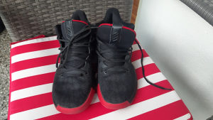 Patike Adidas br.40