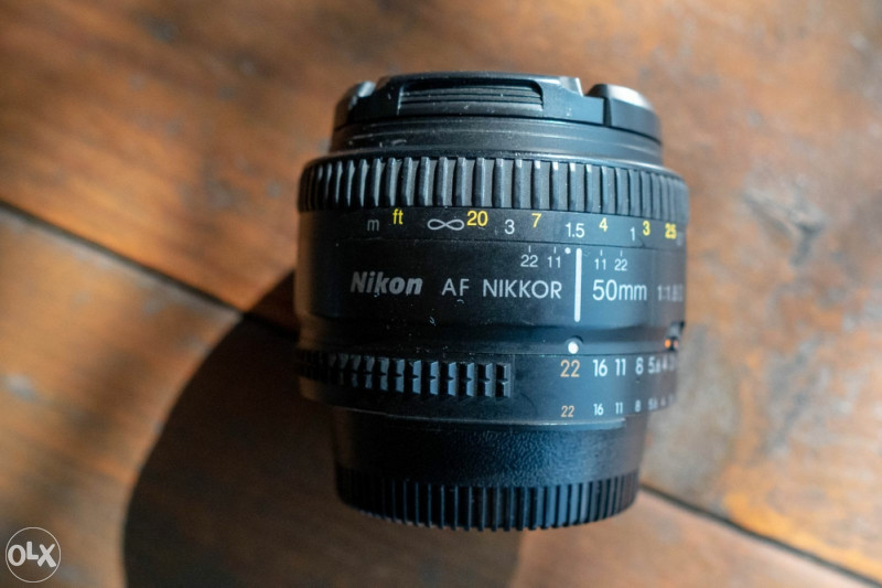 NIKON D610 U EXTRA STANJU CITAJTE DETALJNO POVOLJNO