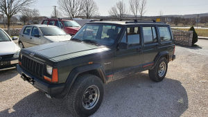 Jeep Cherokee 2.5 tdi dijelovi motor mjenjac