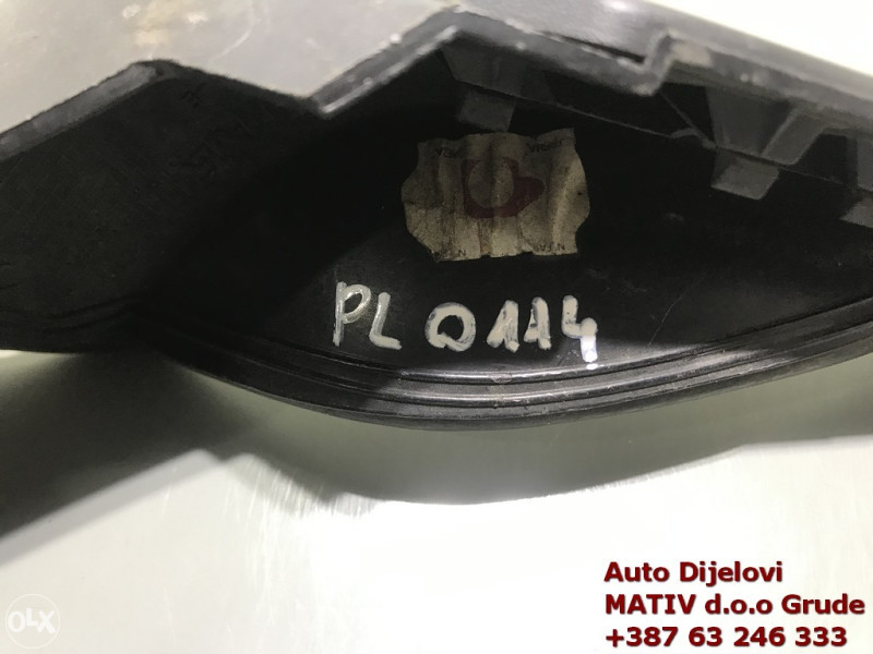 Plastika pokraj šajbe Renault Megane 3 2010 668630006R
