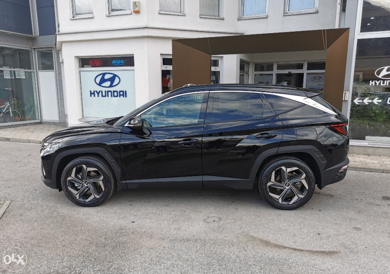 U DOLASKU! Hyundai Tucson 1.6 CRDi 4WD 7DCT LUXURY