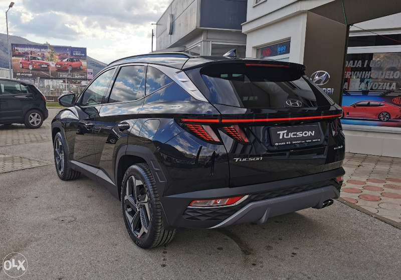 U DOLASKU! Hyundai Tucson 1.6 CRDi 4WD 7DCT LUXURY