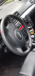 Audi Volan sa airbagom