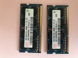2x2gb RAM DDR3 1066 Laptop