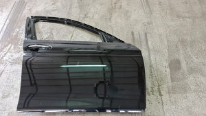 bmw f10 f11 prednja desna vrata