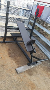 Kosi bench press fitness klupa kosa teretana