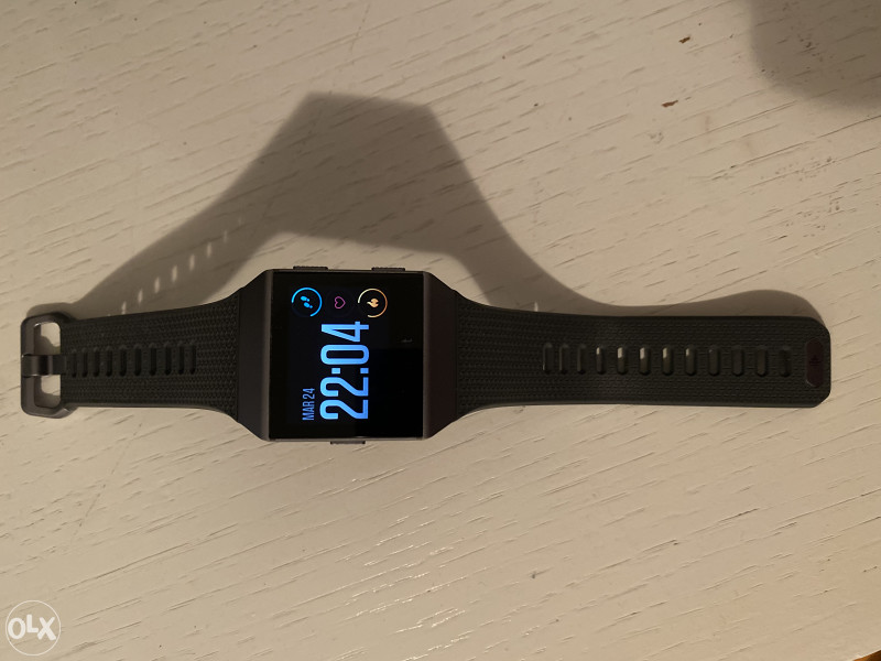 Fitbit 2024 ionic olx