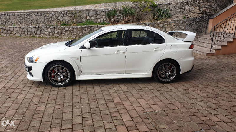 Mitsubishi Lancer Evolution Evo X