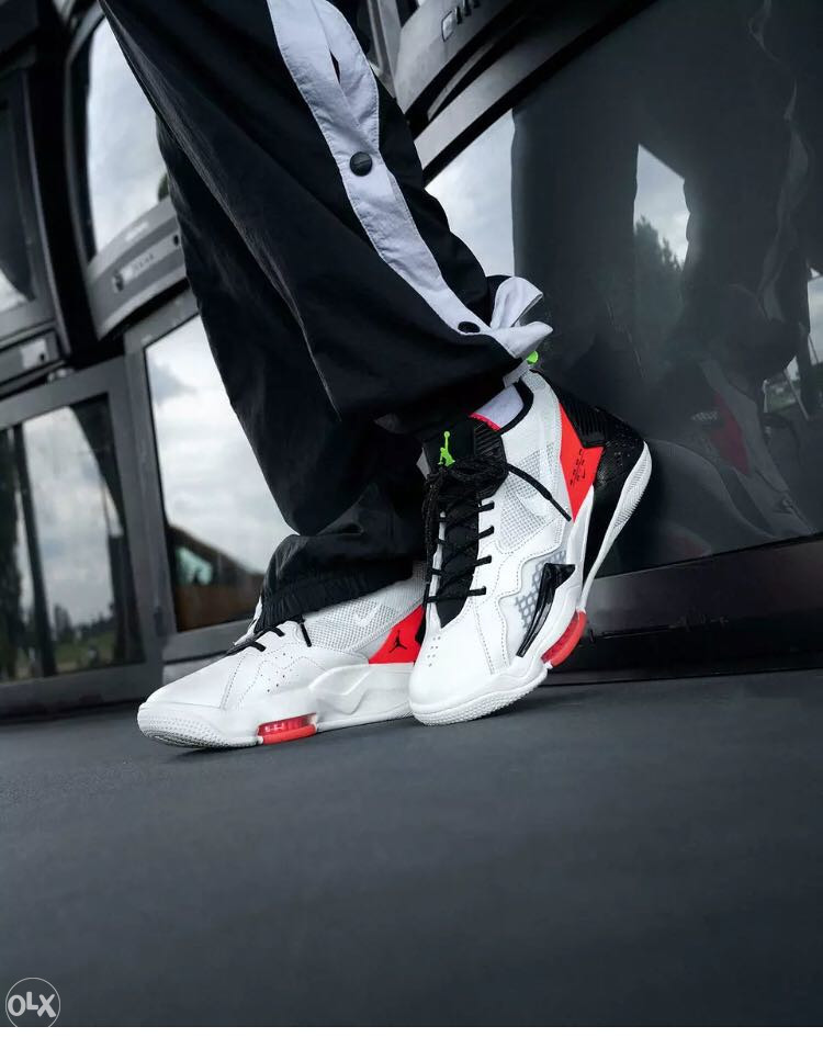 パリサンジェルマン ジョーダン 92 Olympic Zoom 92 On Feet NIKE × パリサンジェルマン JORDAN ZOOM