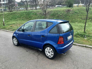 Mercedes A klase